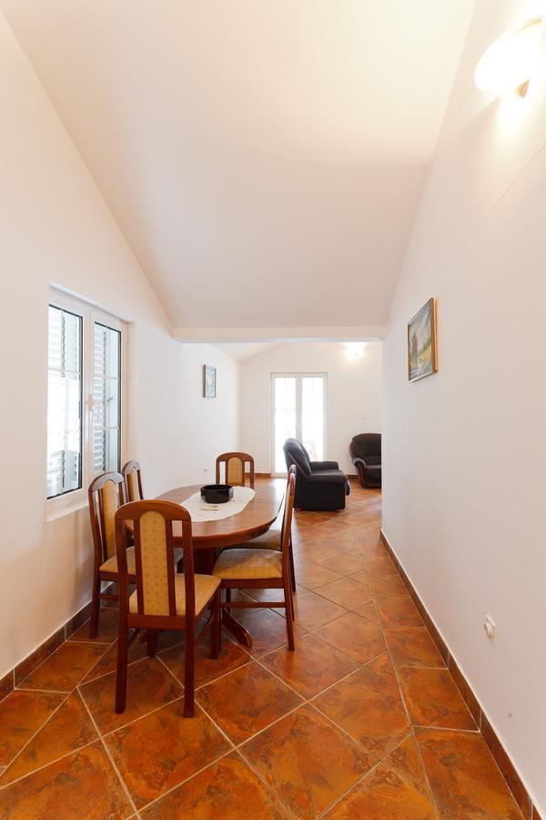 Apartments Kovinic Тиват Экстерьер фото