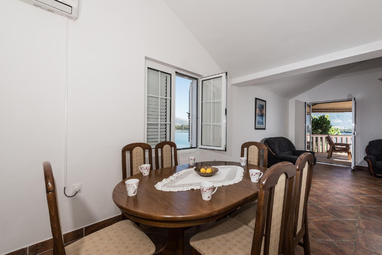 Apartments Kovinic Тиват Экстерьер фото