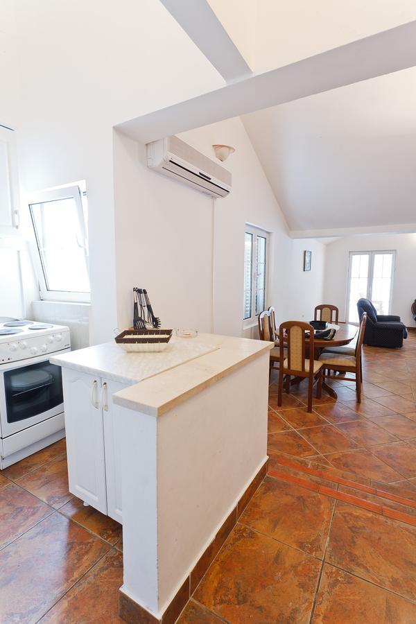 Apartments Kovinic Тиват Экстерьер фото