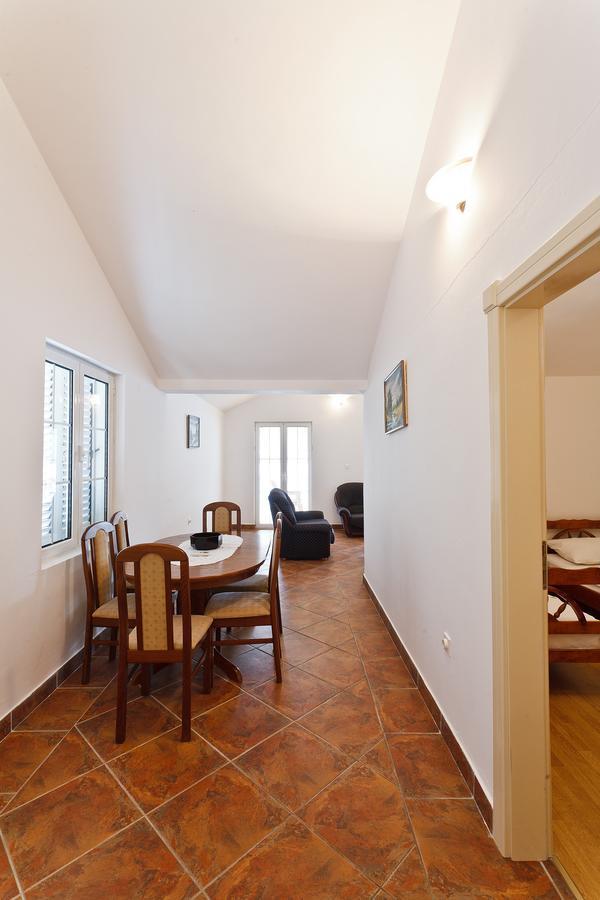 Apartments Kovinic Тиват Экстерьер фото